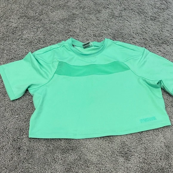 Gymshark Crop Top - Picture 2 of 3